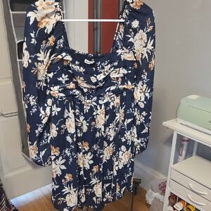 Abercrombie & Fitch Floral Navy Dress